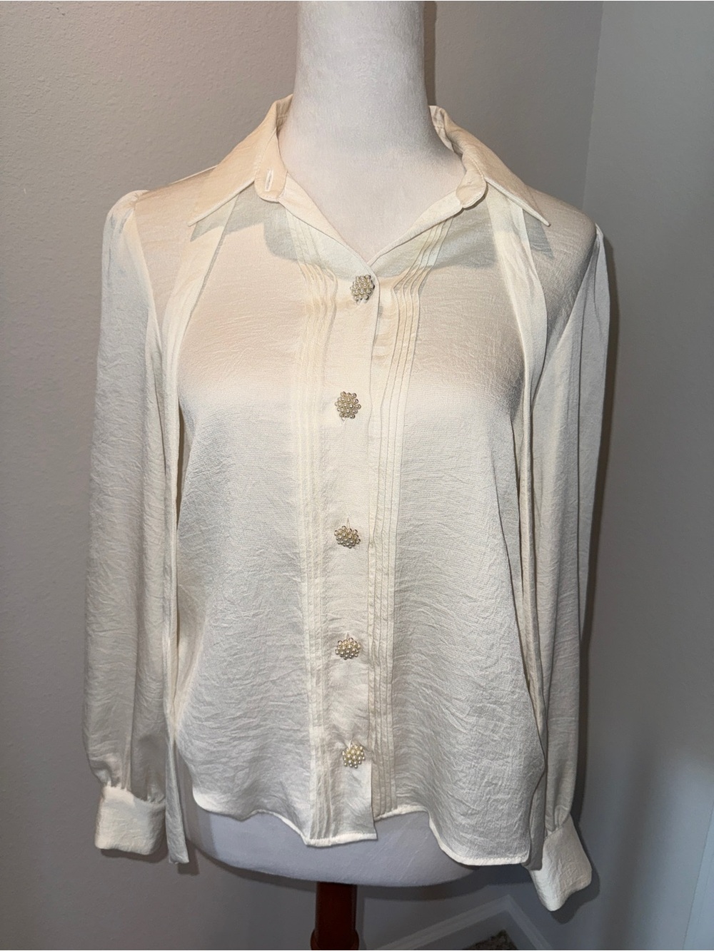 ZARA Ivory Solid Woven Lightweight Button-Up Collared Formal Blouse S